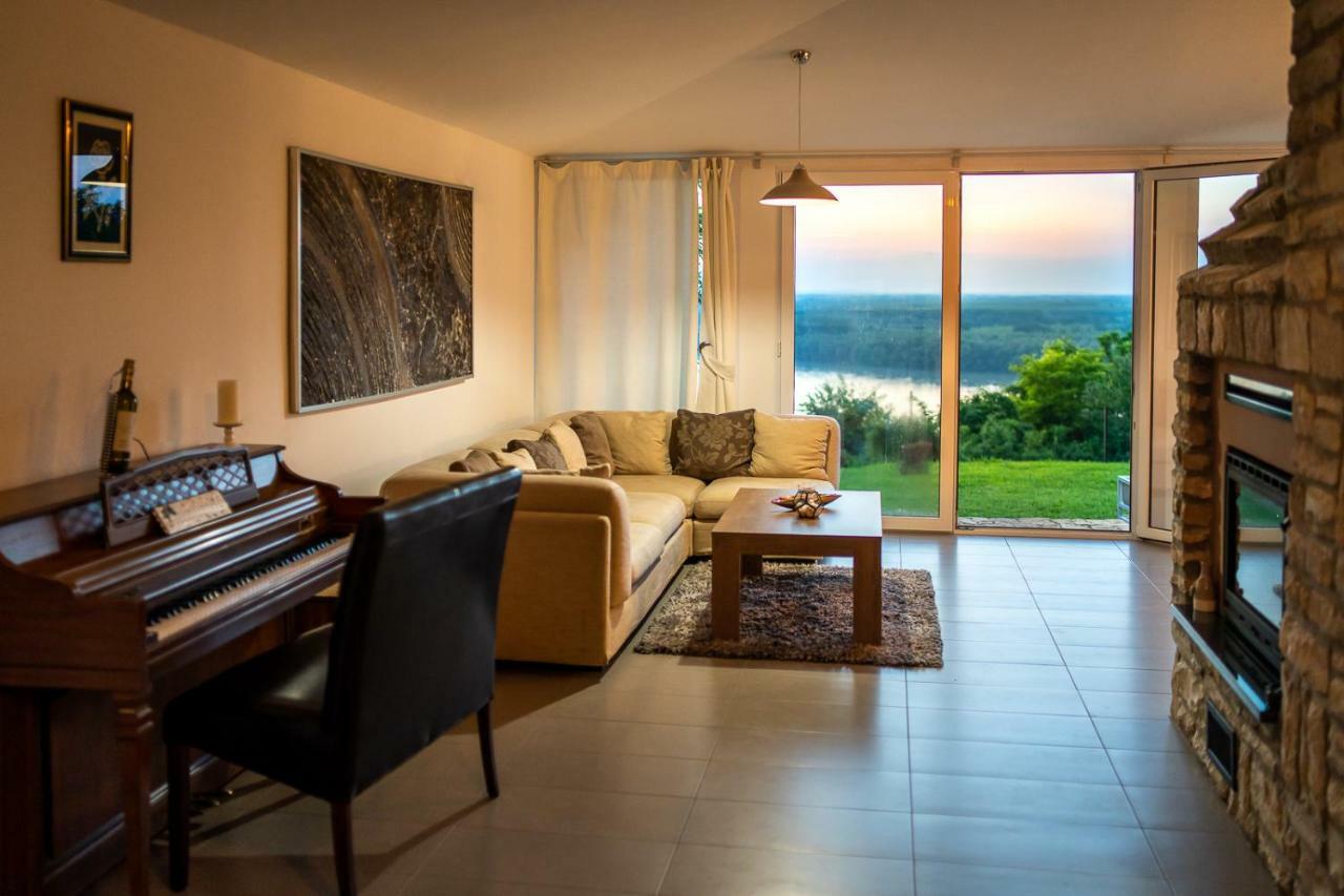 Danubio Residence Aljmaš Exteriér fotografie